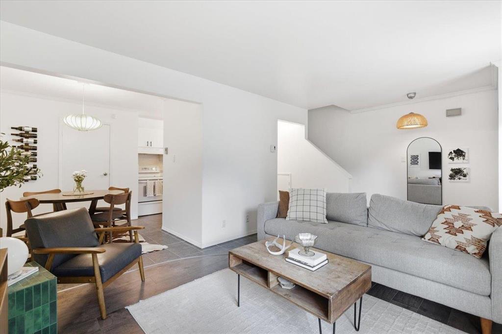 206 3915 Grant Avenue, Winnipeg, MB