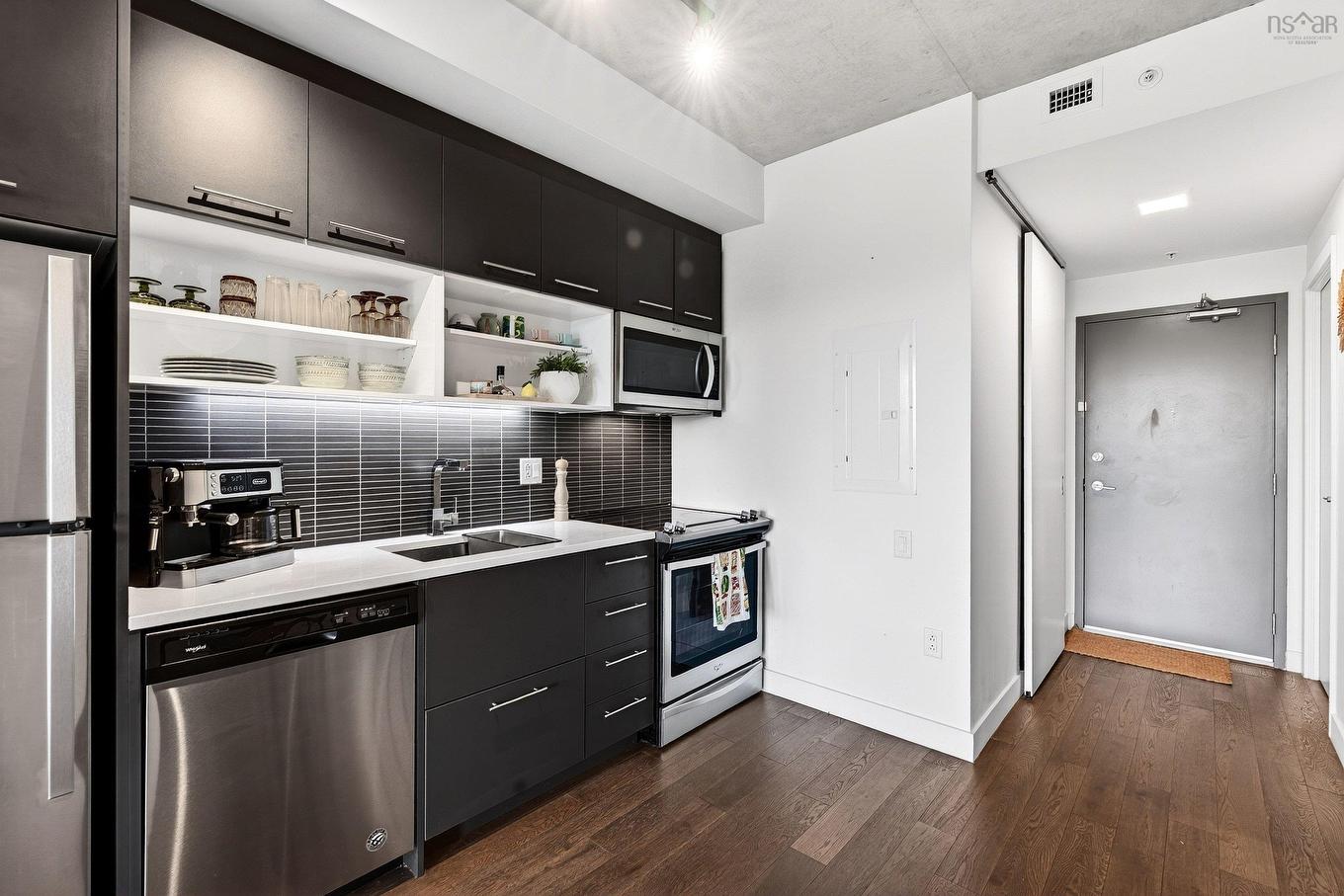 401 1048 Wellington Street, Halifax, NS
