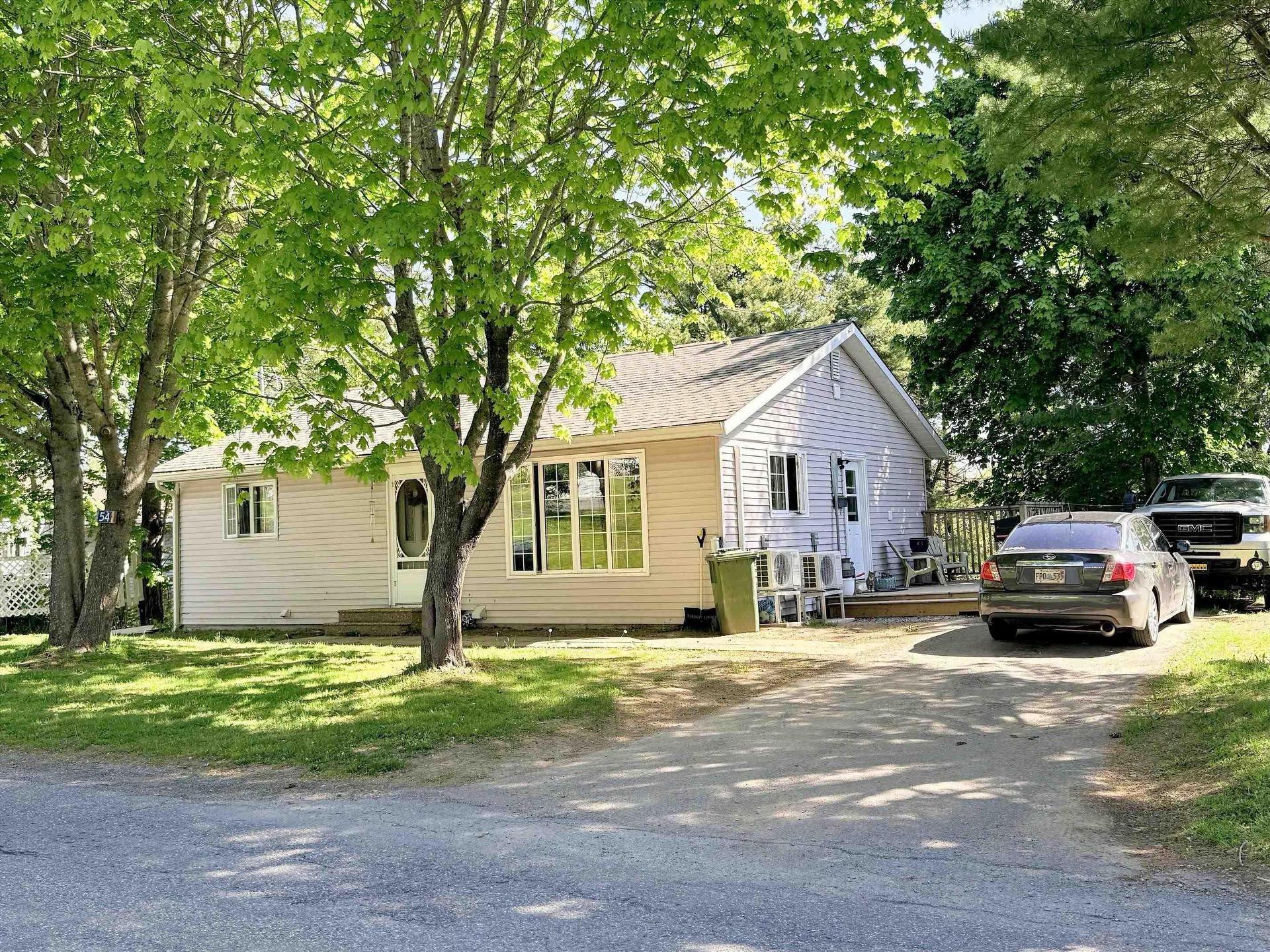 54 Maple Avenue, Lunenburg, NS