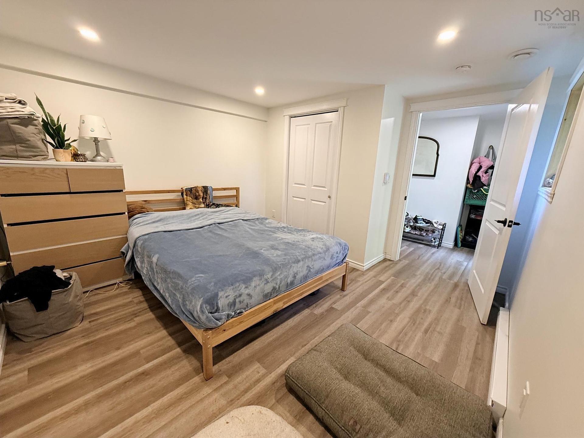 54 Maple Avenue, Lunenburg, NS