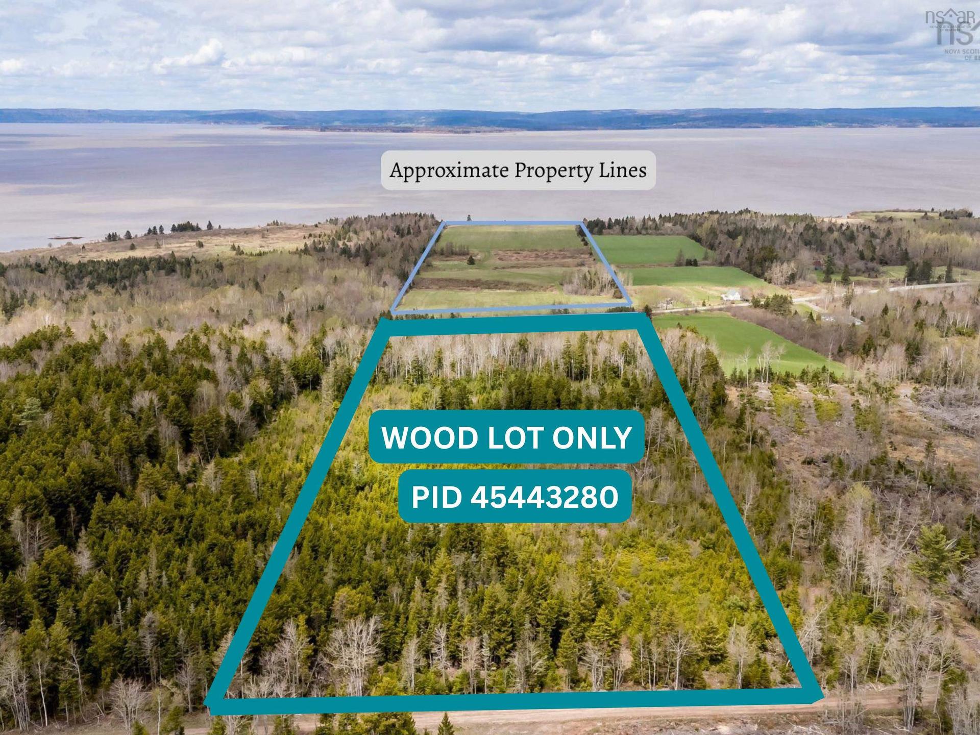 Lot Highway 215, Moose Brook, NS