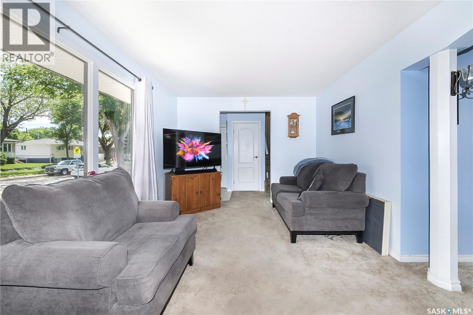 1313 N Avenue S, Saskatoon, SK