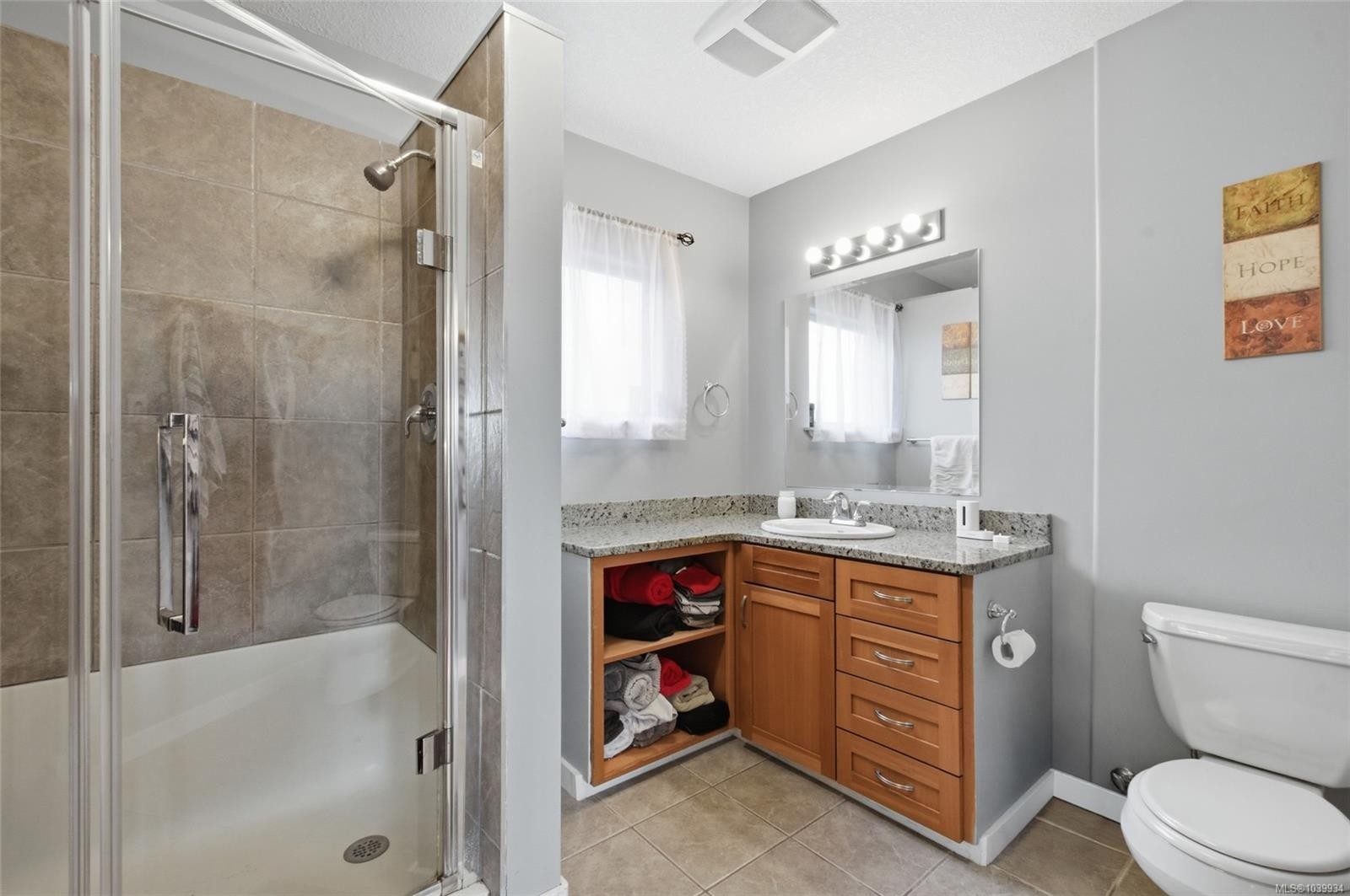 430 Davis Rd, Ladysmith, BC