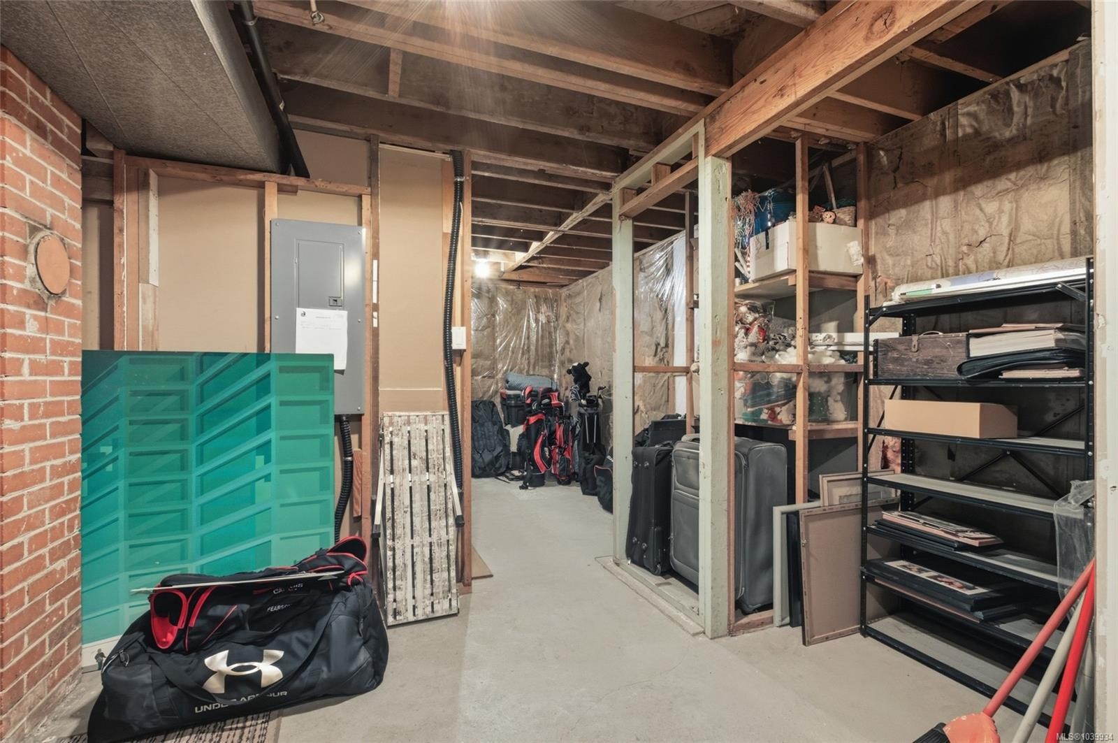 430 Davis Rd, Ladysmith, BC