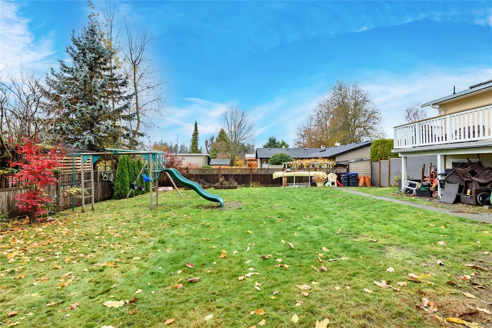 1651 Ascot Ave, Comox, BC