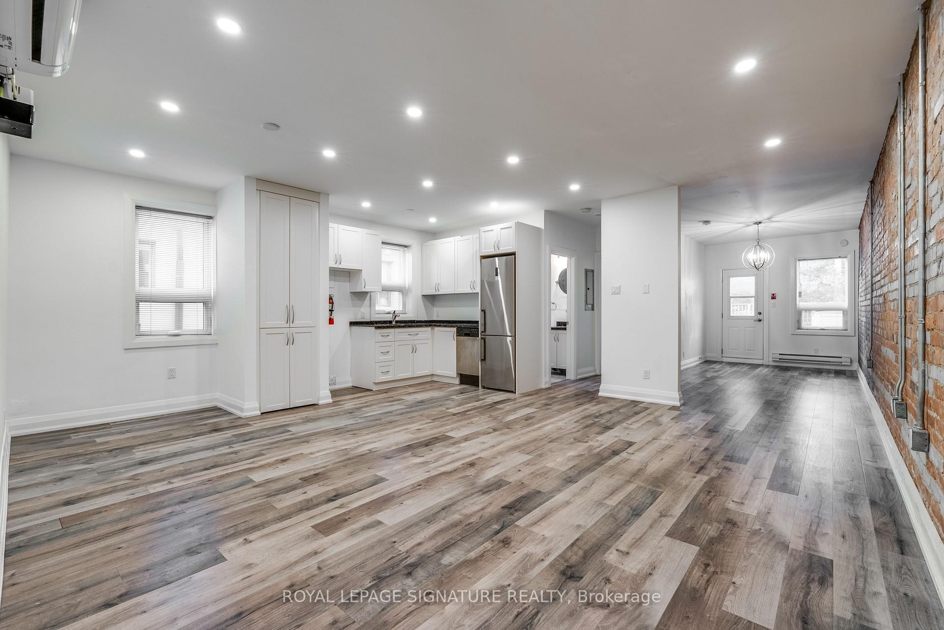 2-421 Danforth Avenue, Toronto, ON