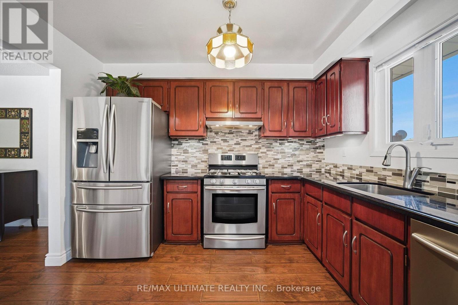 705 Eaglemount Crescent, Mississauga, ON