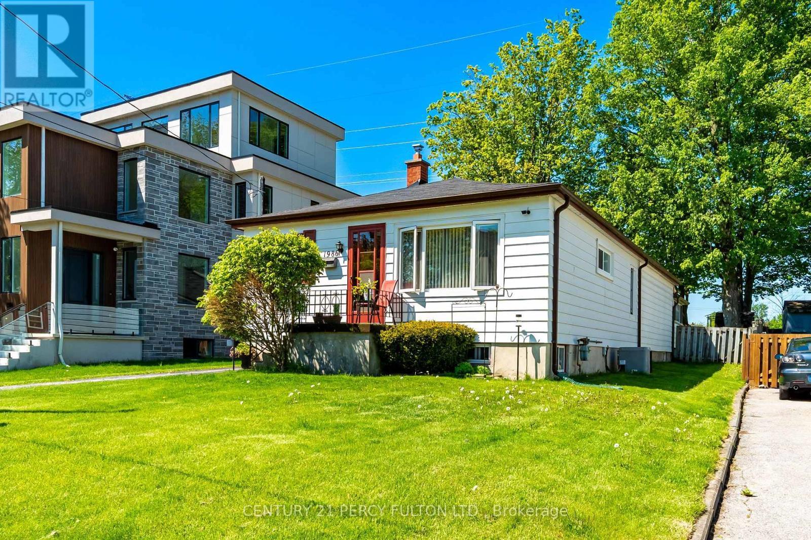 1986 Guild Road, Pickering, ON