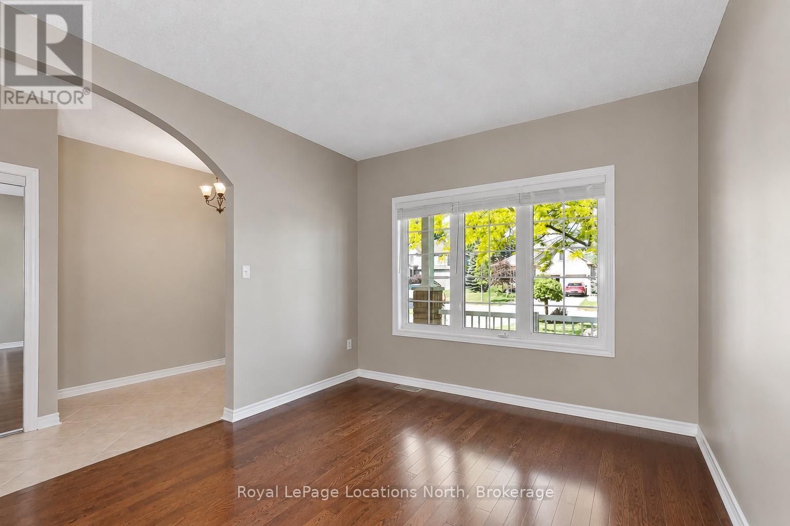 19 Kells Crescent, Collingwood, ON