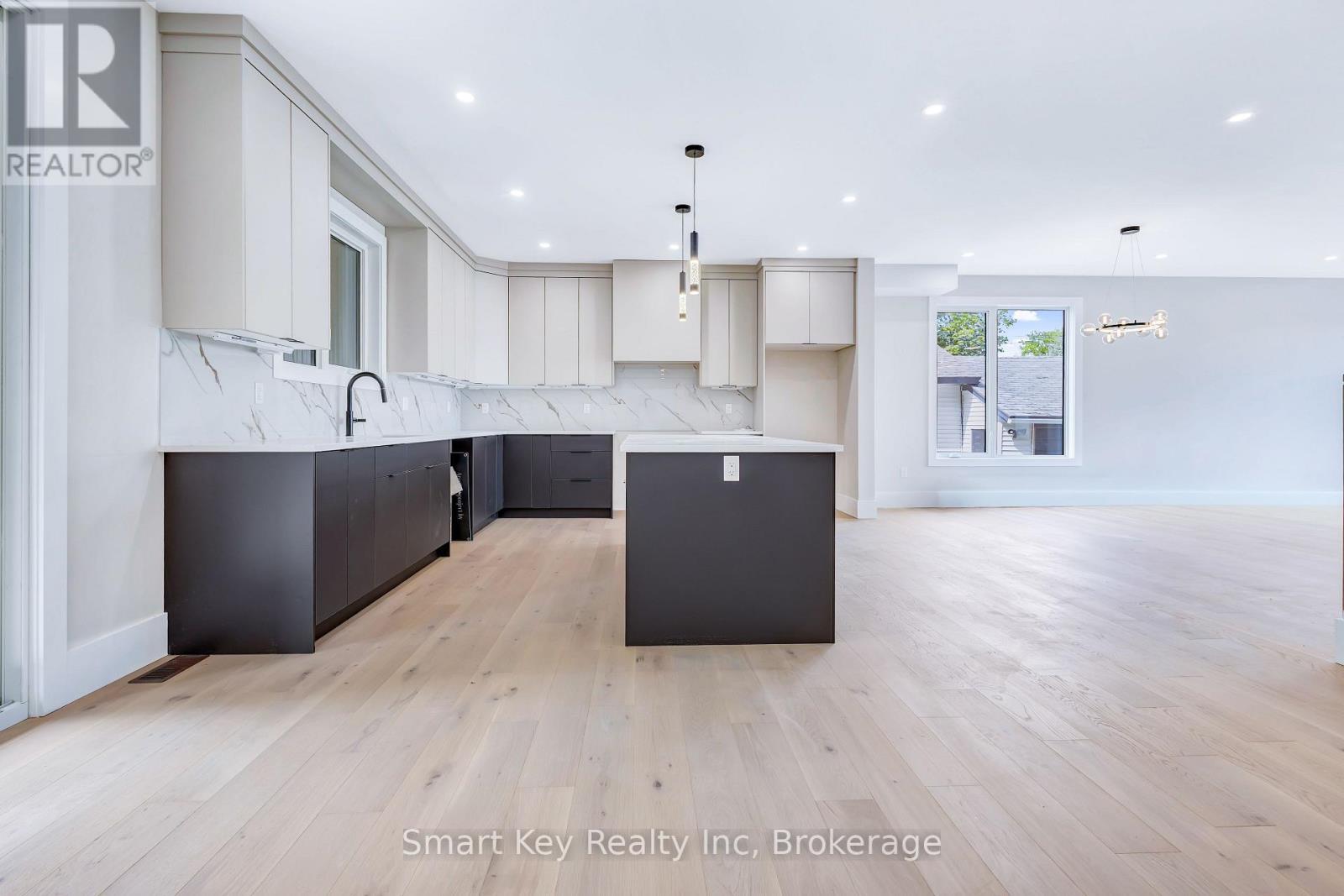 125 Brae Crescent, Ottawa, ON