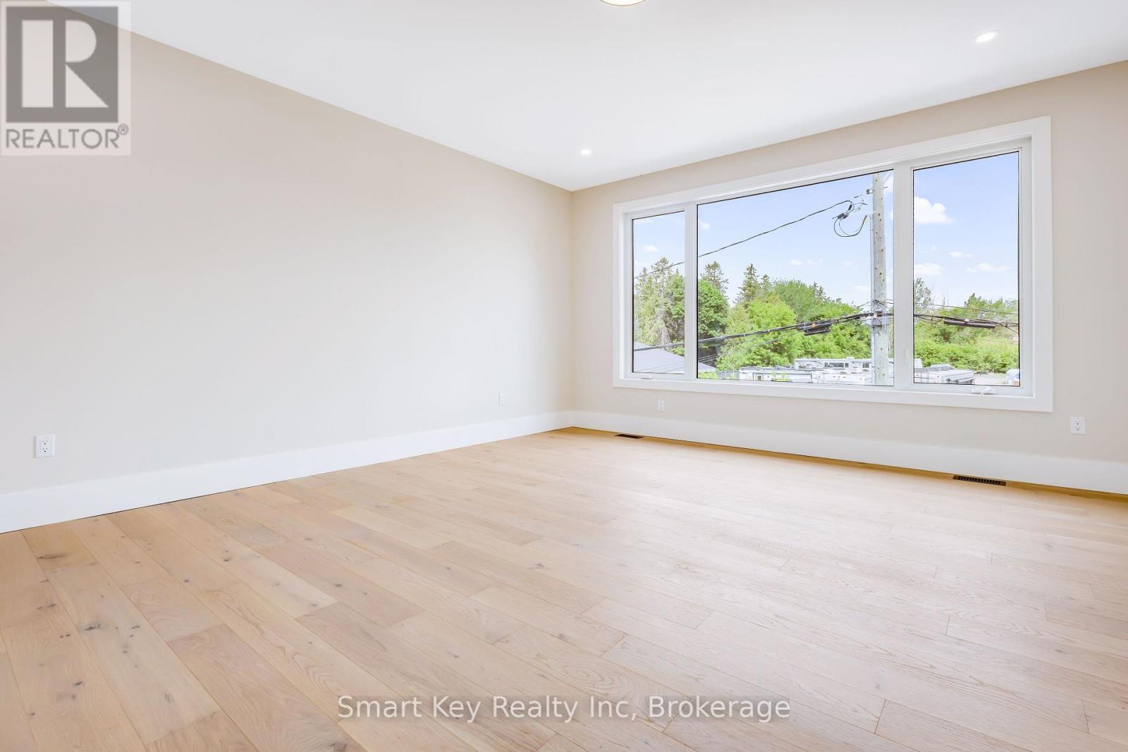 125 Brae Crescent, Ottawa, ON
