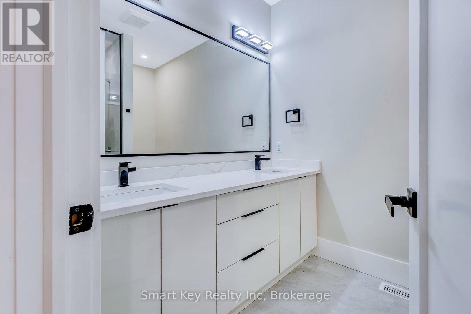125 Brae Crescent, Ottawa, ON