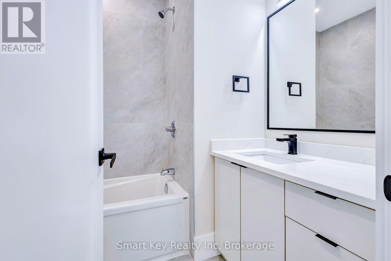 125 Brae Crescent, Ottawa, ON