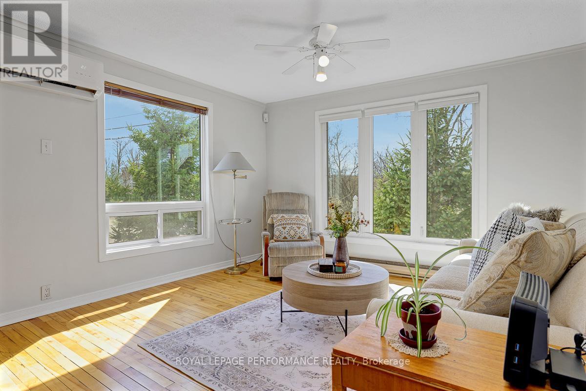 1141 North River Road, Ottawa, ON
