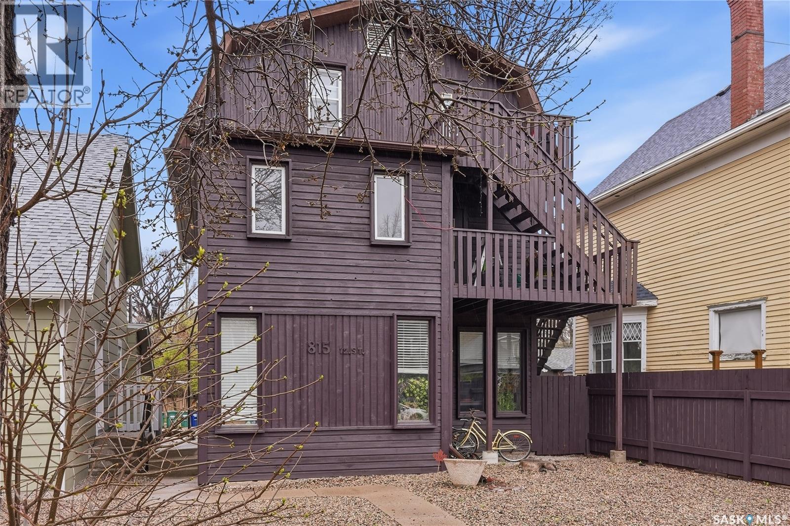 815 12Th Street E, Saskatoon, SK