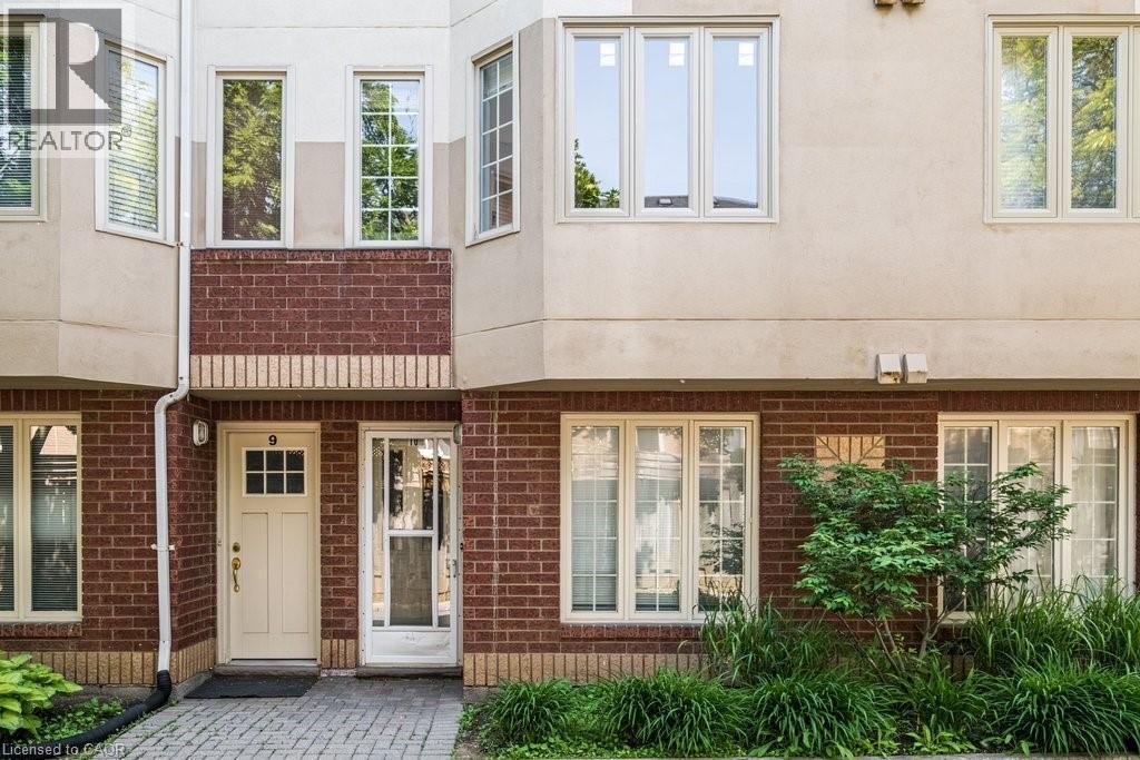 266 Limeridge Road E Unit# 10, Hamilton, ON - Outdoor With Exterior