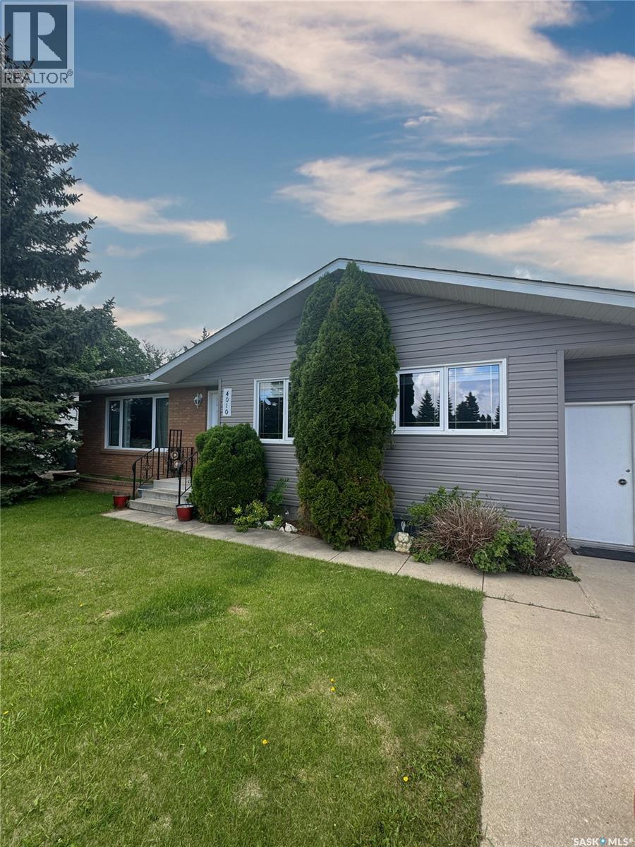 4010 1St Avenue E, Waldheim, SK