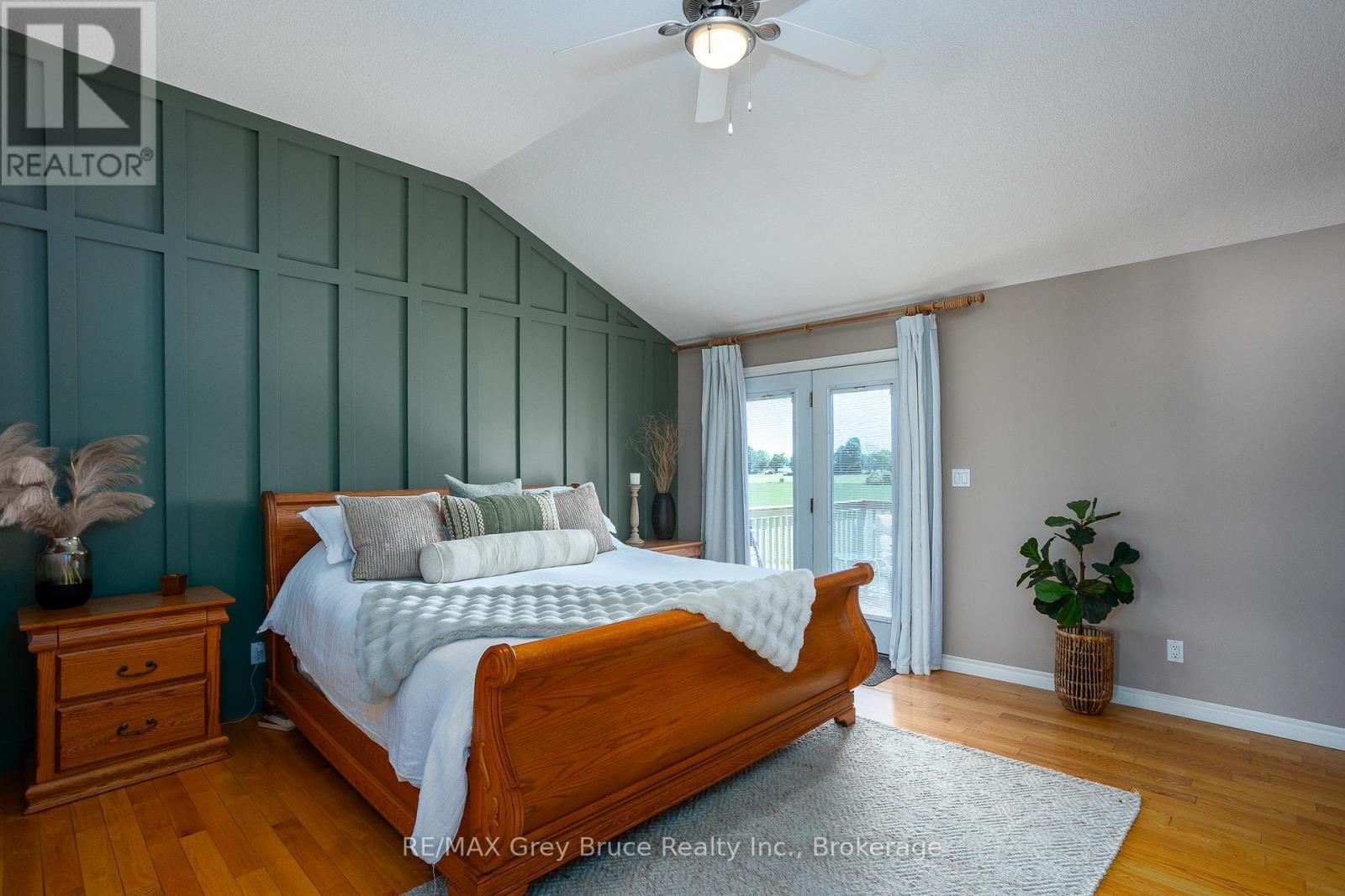 Primary bedroom suite - 122152 Sideroad 12, Georgian Bluffs, ON