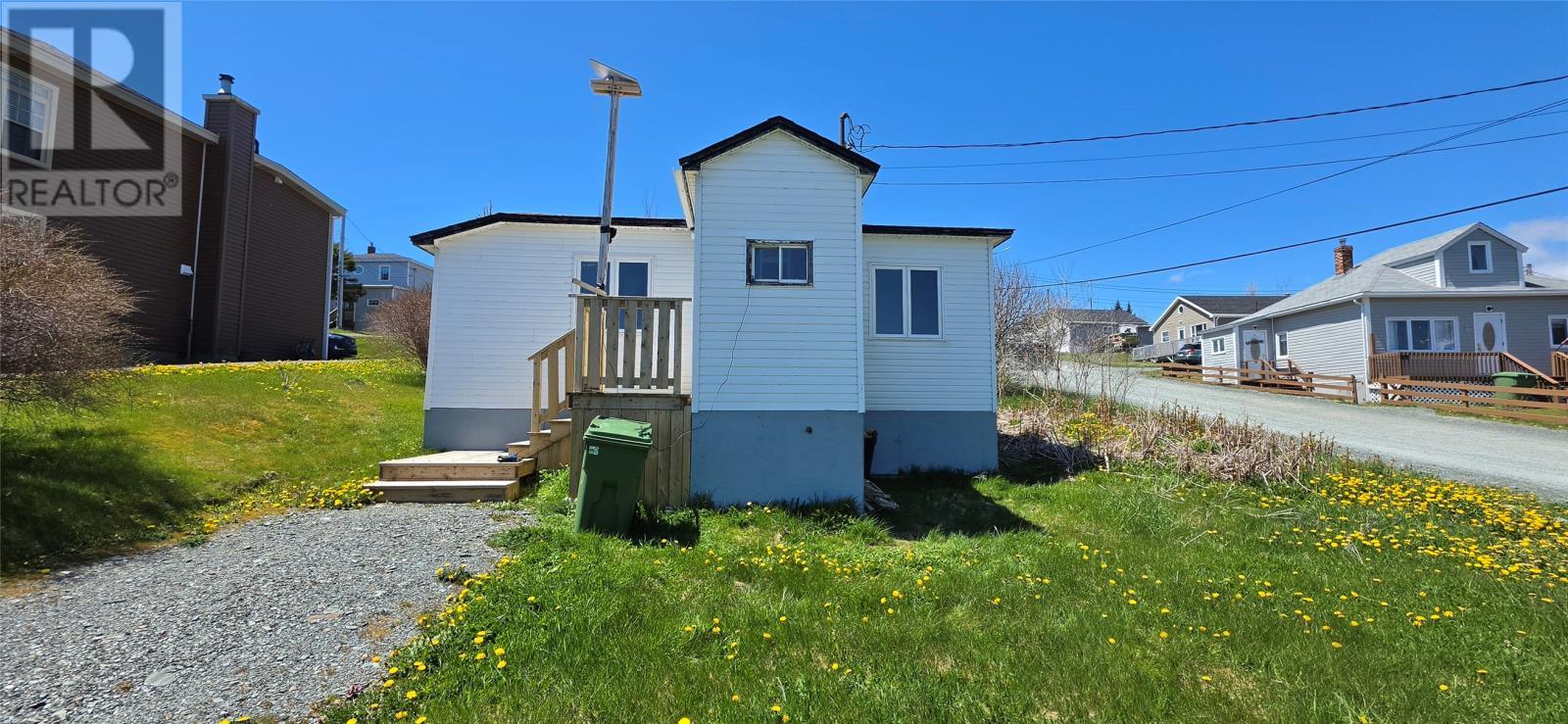 24 Water Street W, St Lawrence, NL