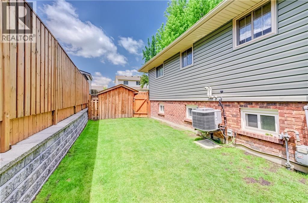 3 Parkland Crescent, Kitchener, ON