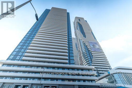 621 - 28 Interchange Way, Vaughan, ON