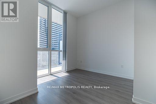621 - 28 Interchange Way, Vaughan, ON