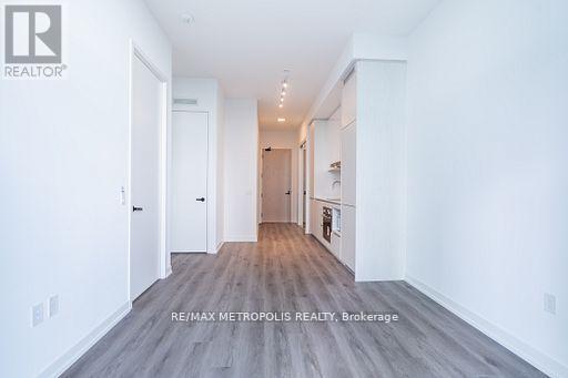 621 - 28 Interchange Way, Vaughan, ON