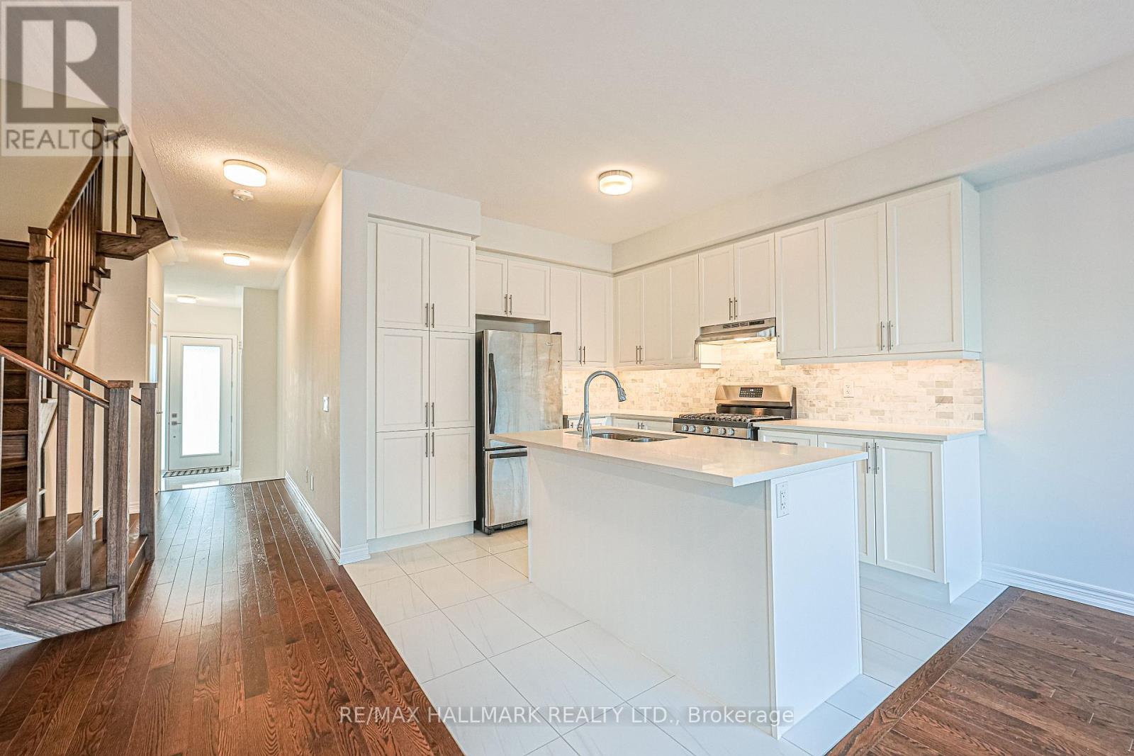 43 Seedling Crescent, Whitchurch-Stouffville, ON