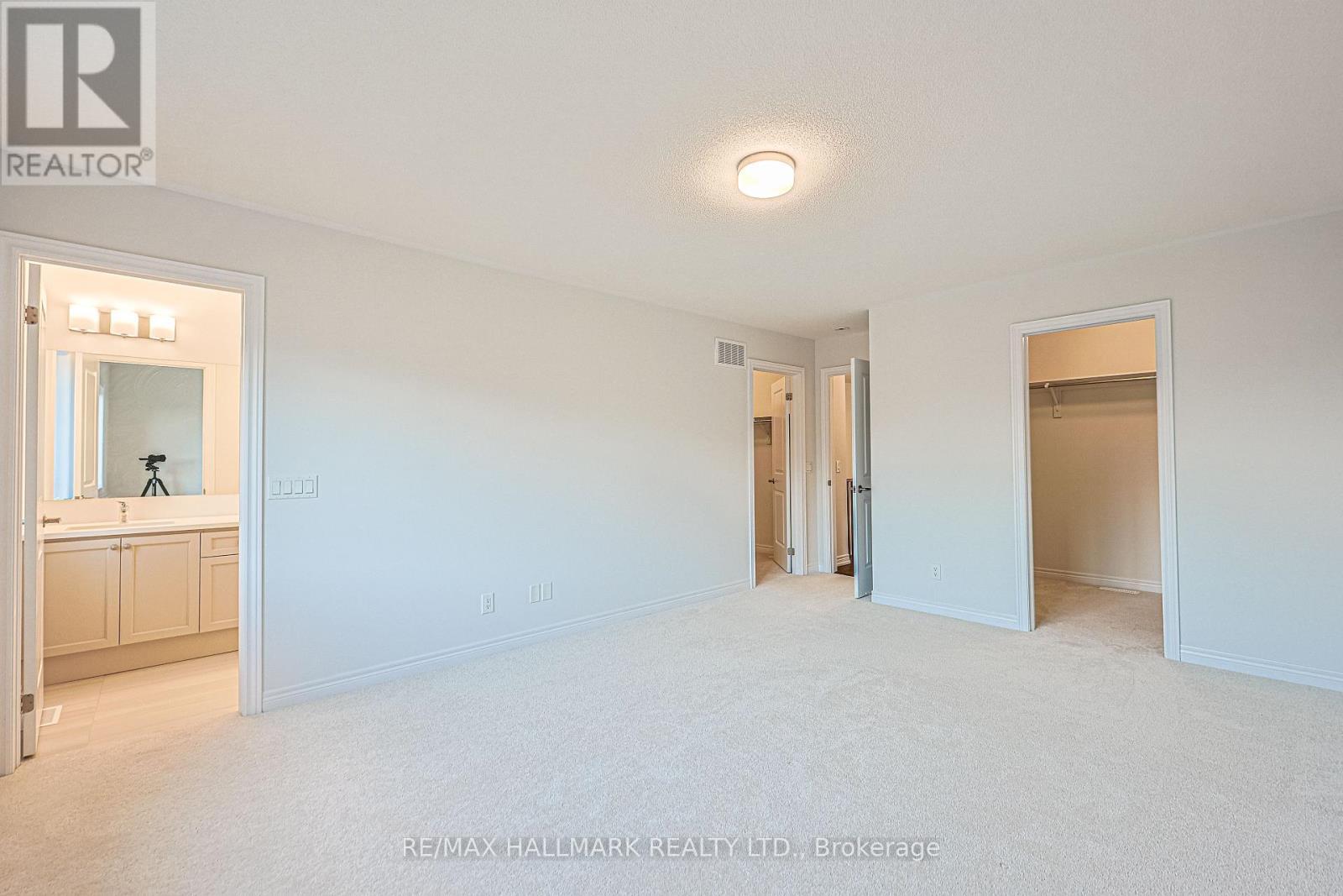 43 Seedling Crescent, Whitchurch-Stouffville, ON