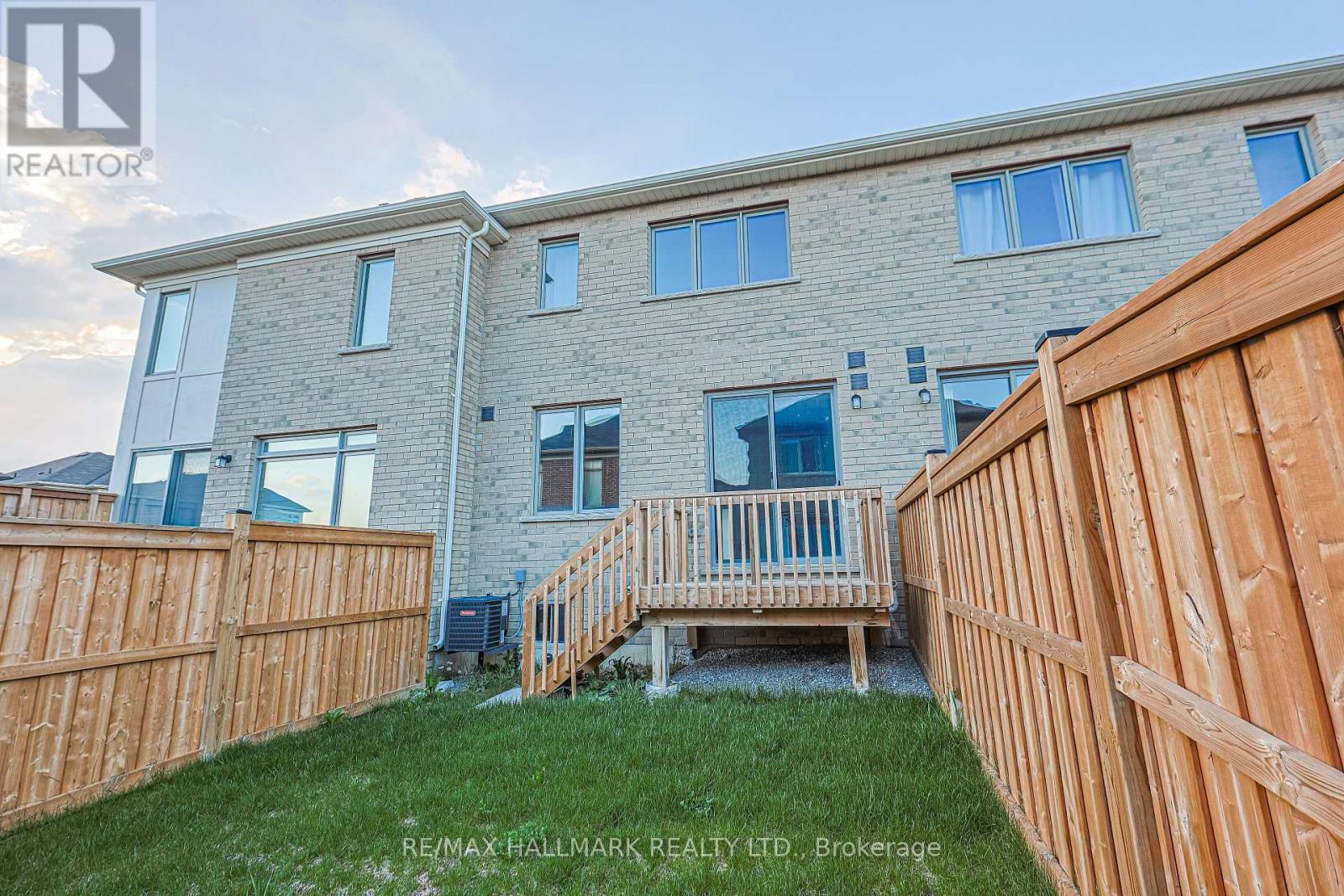 43 Seedling Crescent, Whitchurch-Stouffville, ON