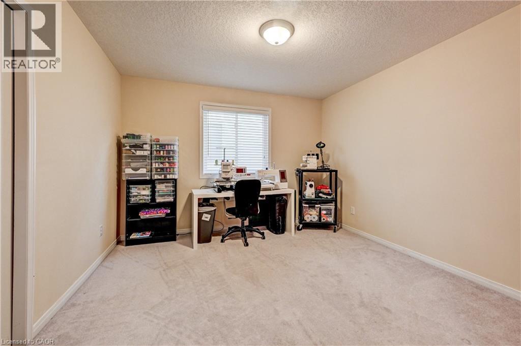 699 Commonwealth Crescent, Kitchener, ON