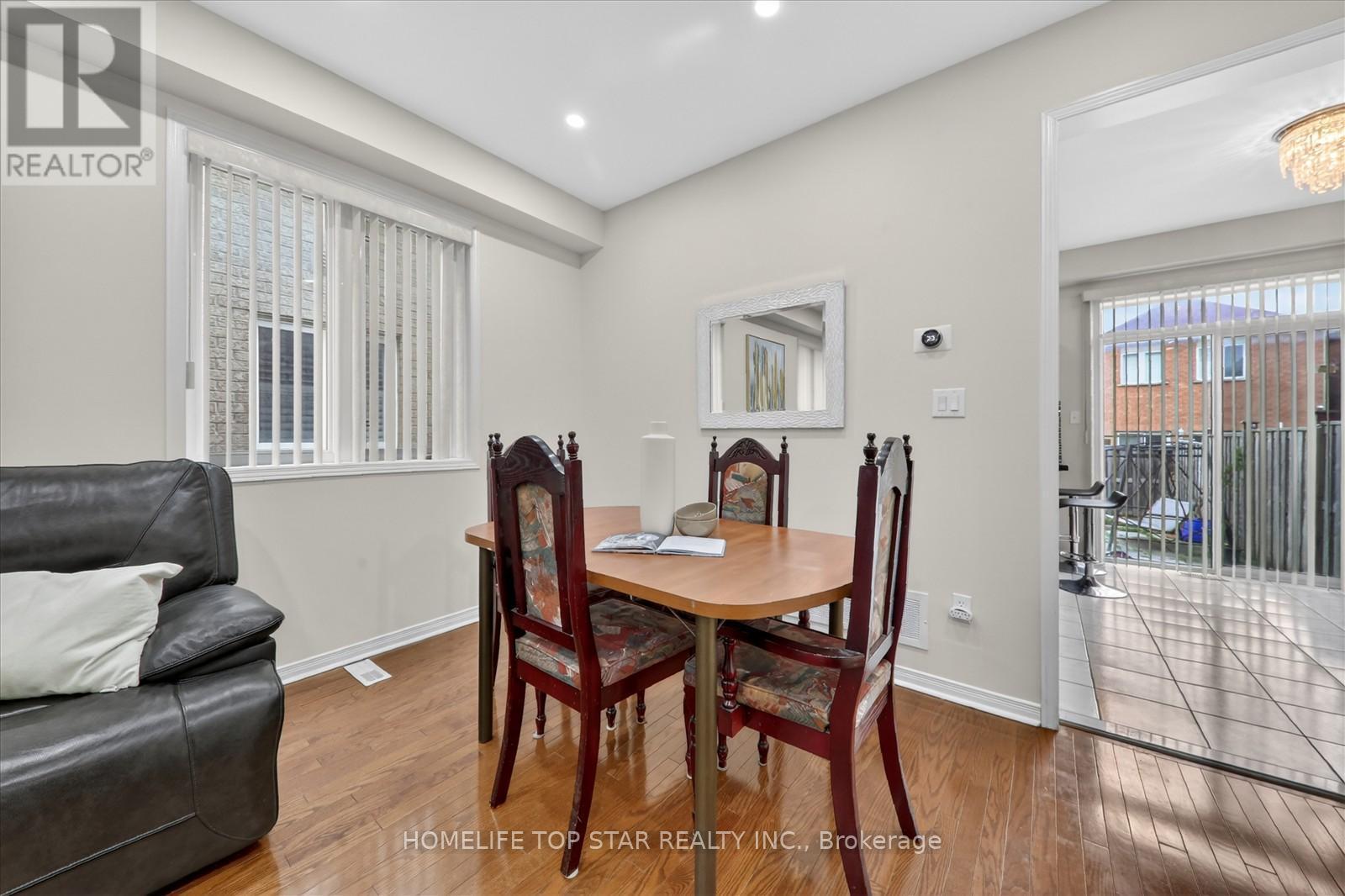 27 Lahore Crescent, Markham, ON