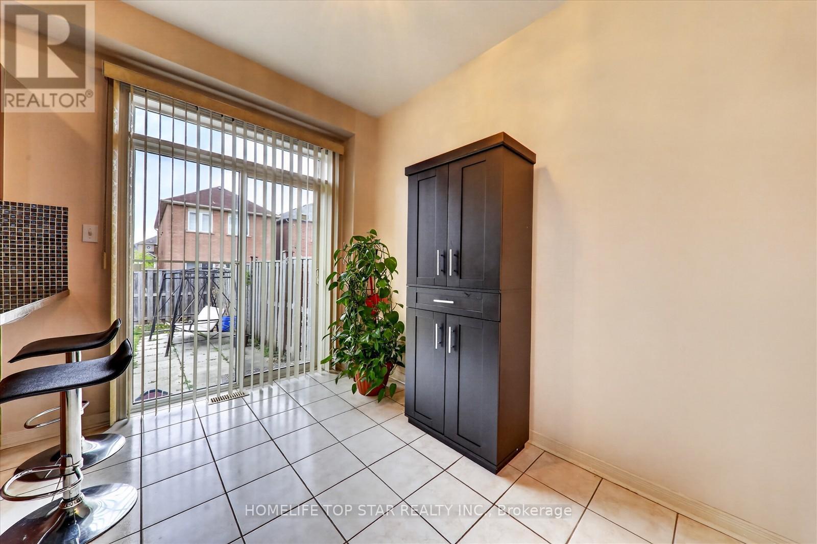 27 Lahore Crescent, Markham, ON