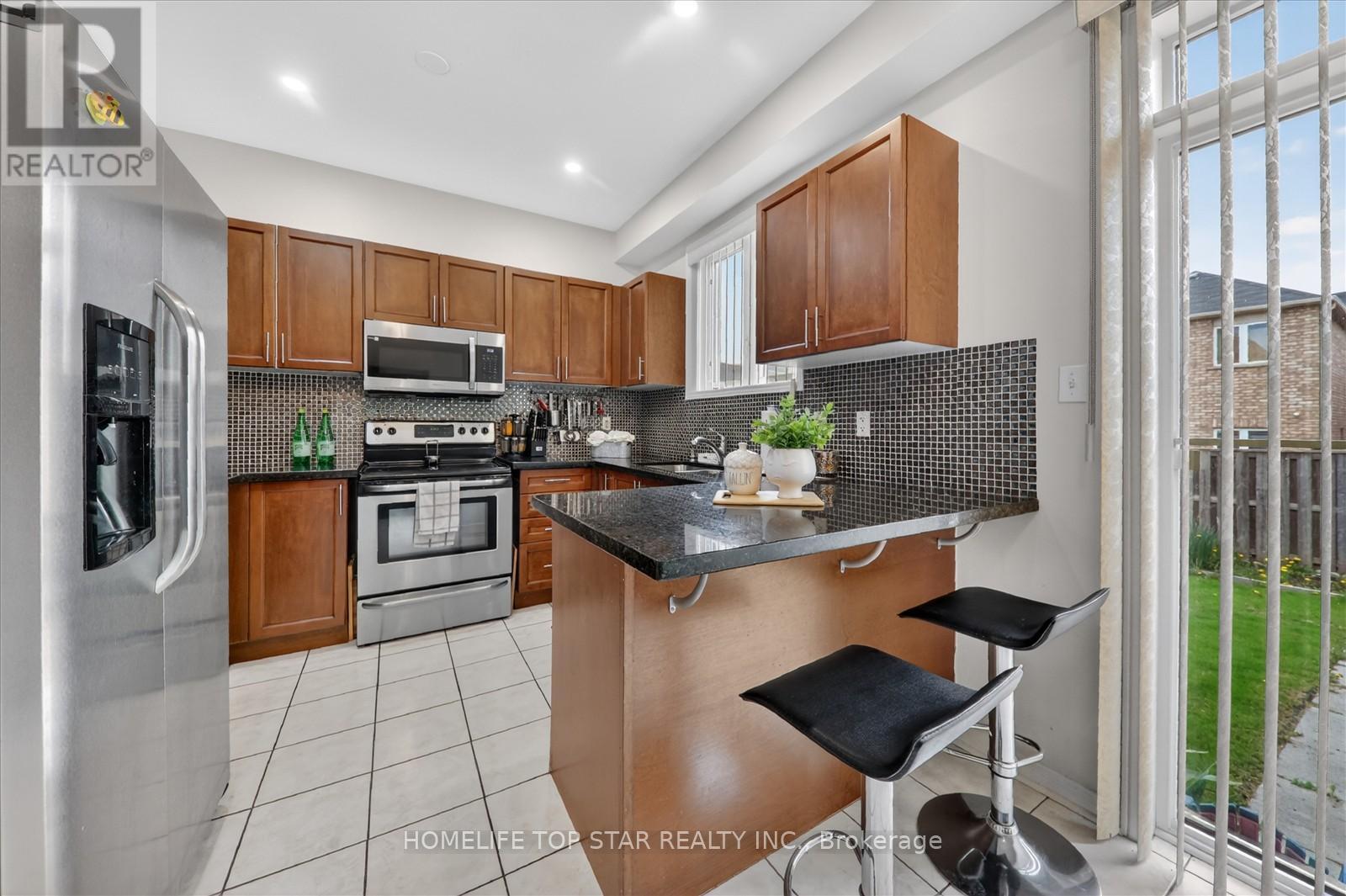 27 Lahore Crescent, Markham, ON