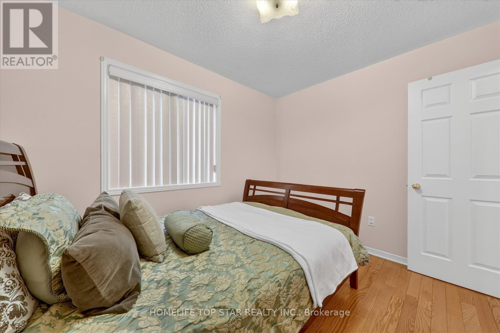 27 Lahore Crescent, Markham, ON