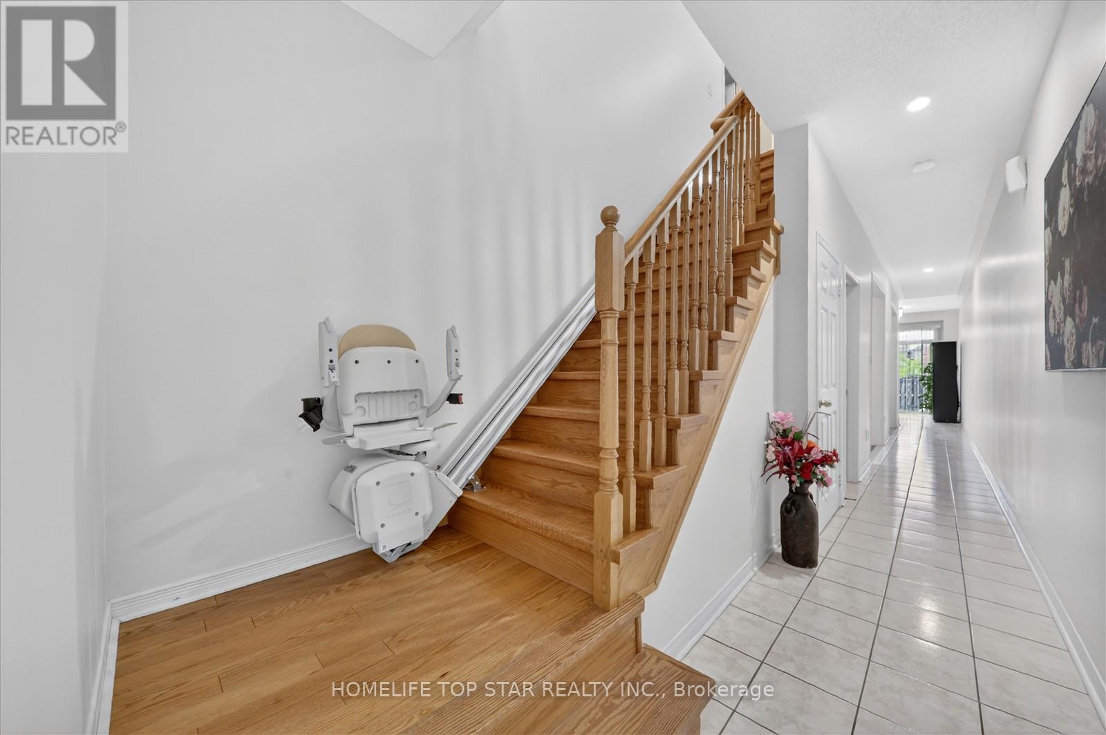 27 Lahore Crescent, Markham, ON
