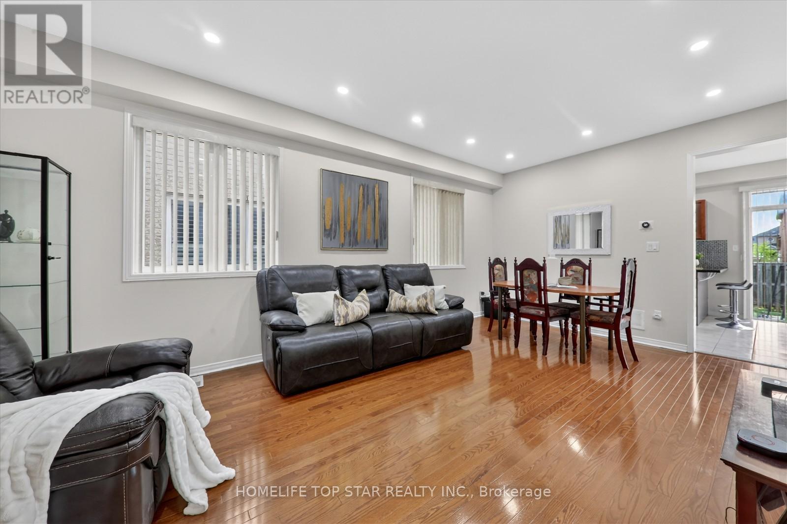 27 Lahore Crescent, Markham, ON