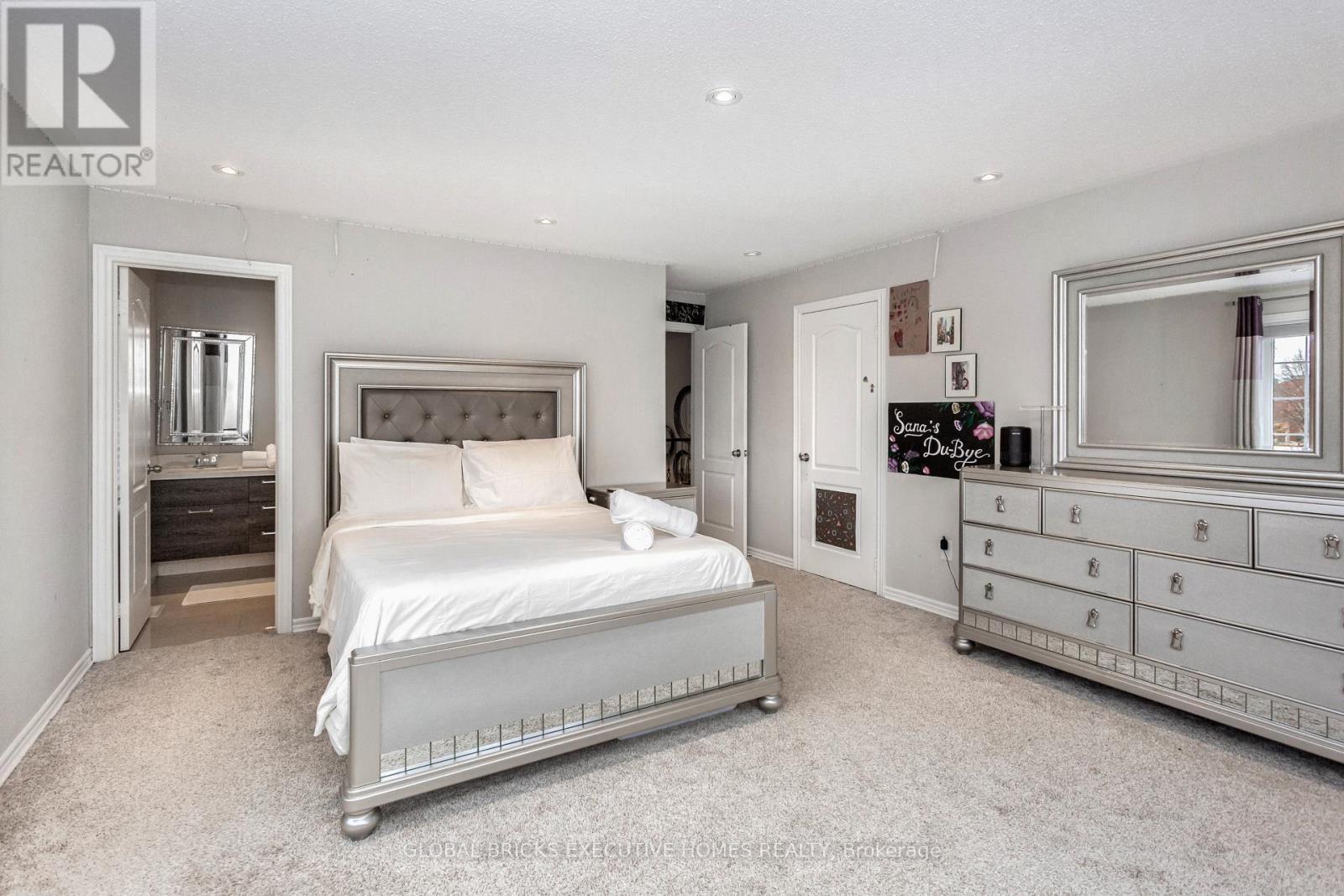 3218 Alpaca Avenue, Mississauga, ON