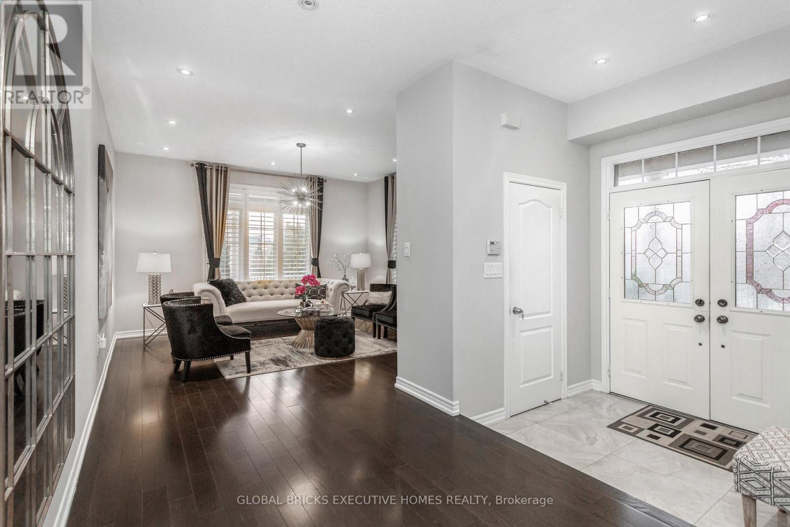 3218 Alpaca Avenue, Mississauga, ON