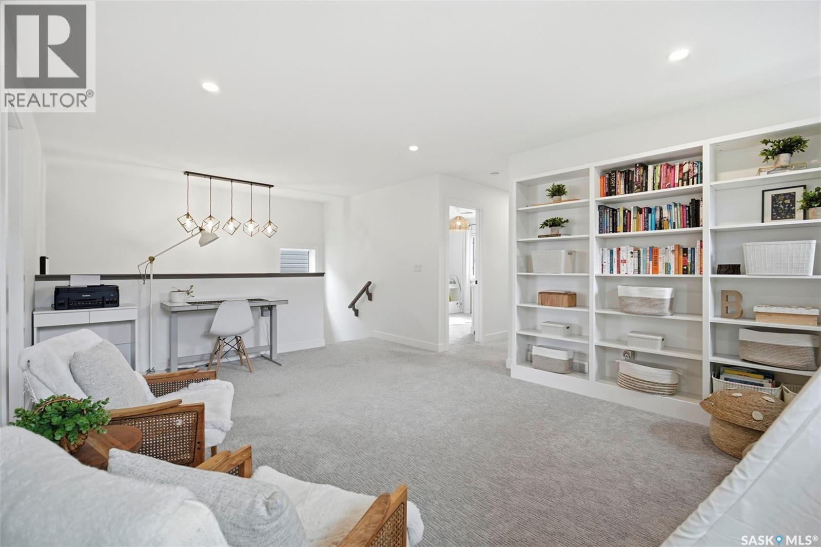 523 Bolstad Turn, Saskatoon, SK