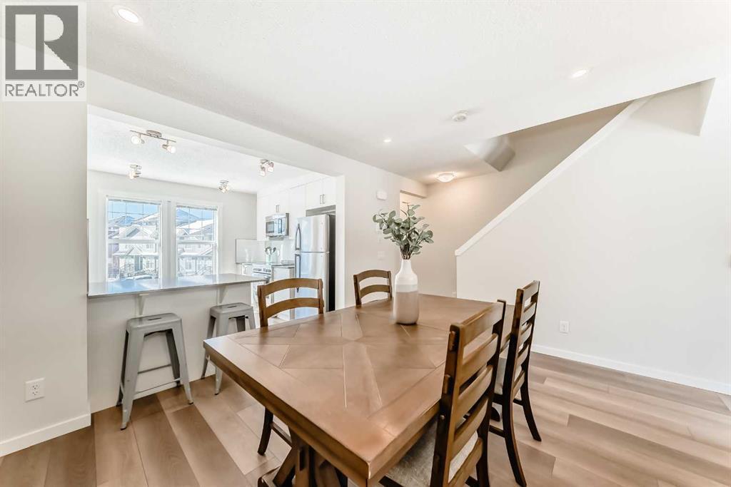 272 Cranbrook Square Se, Calgary, AB