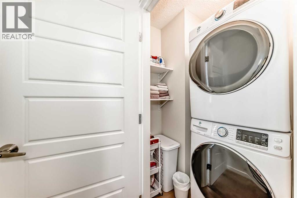 272 Cranbrook Square Se, Calgary, AB