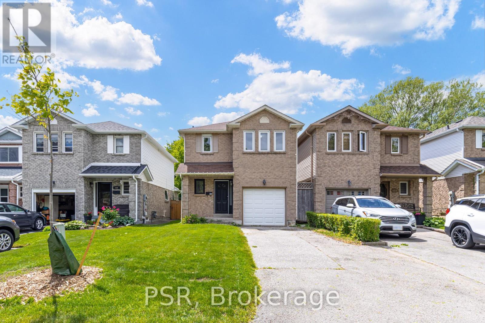 166 Adele Crescent, Oshawa, ON