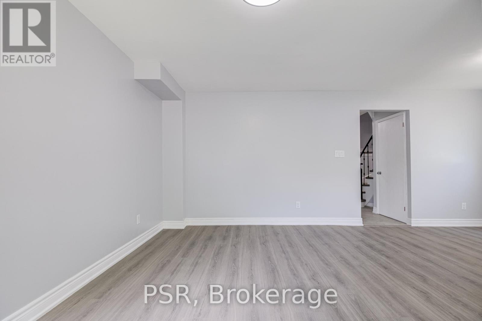 166 Adele Crescent, Oshawa, ON