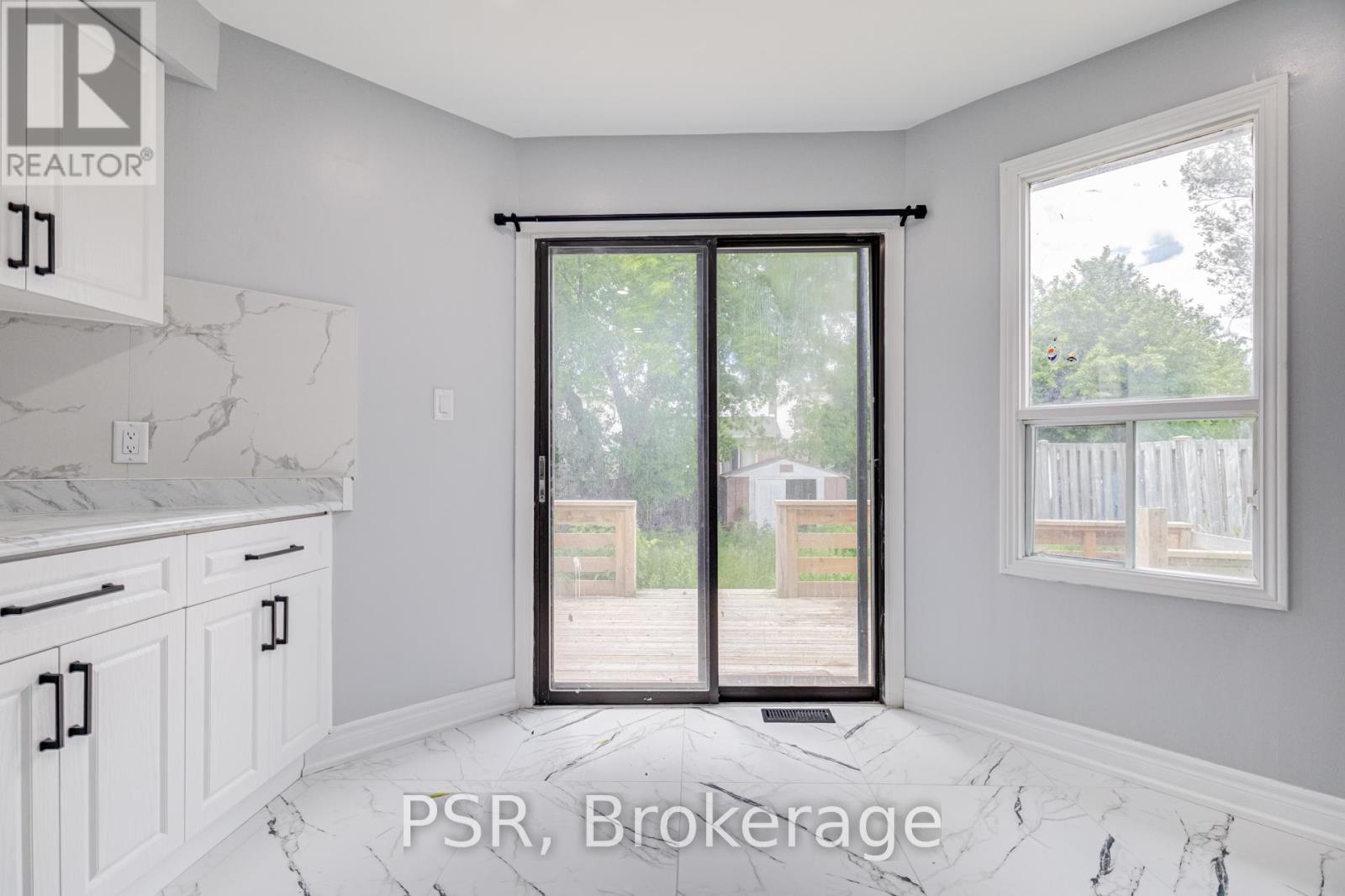 166 Adele Crescent, Oshawa, ON