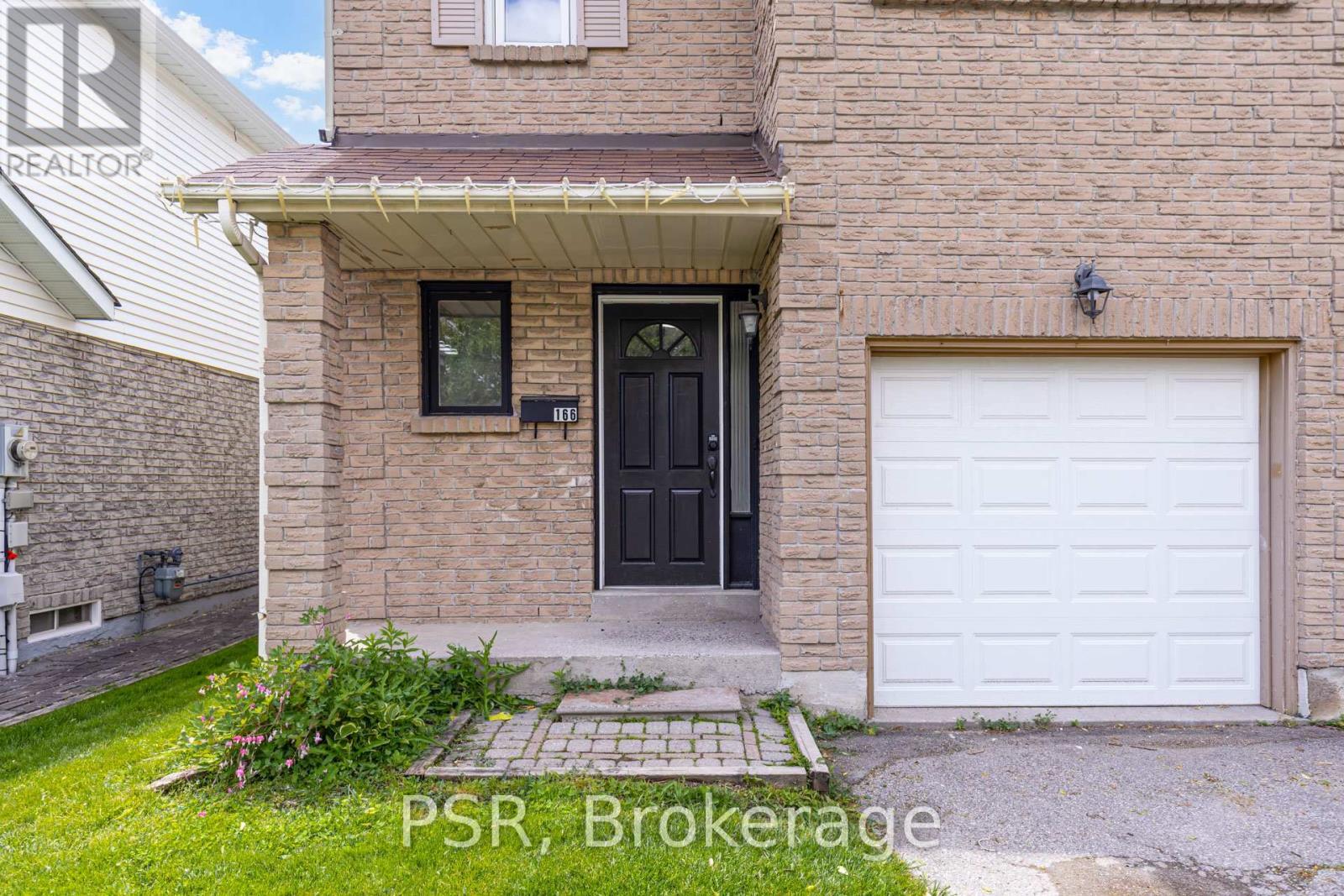 166 Adele Crescent, Oshawa, ON
