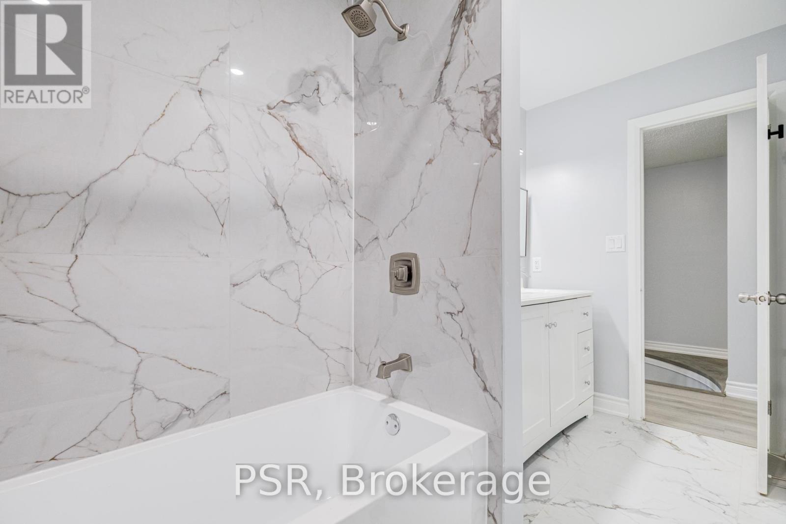 166 Adele Crescent, Oshawa, ON