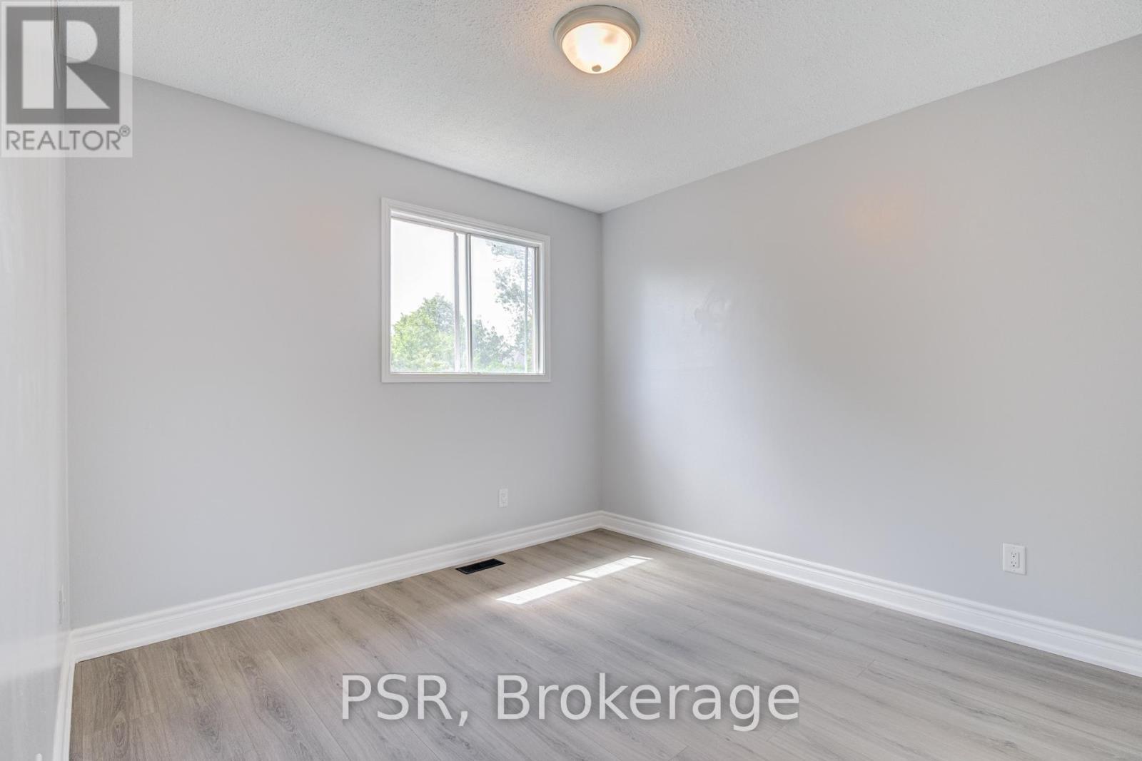 166 Adele Crescent, Oshawa, ON