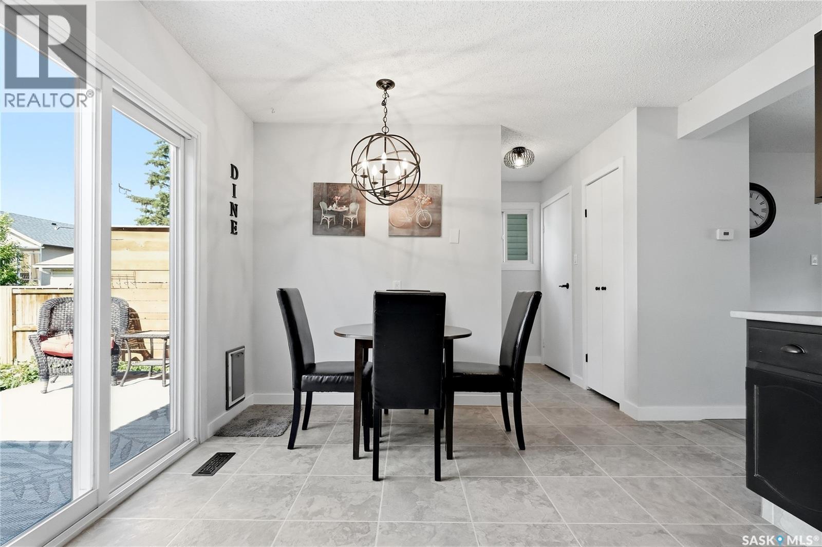 452 Lenore Drive, Saskatoon, SK