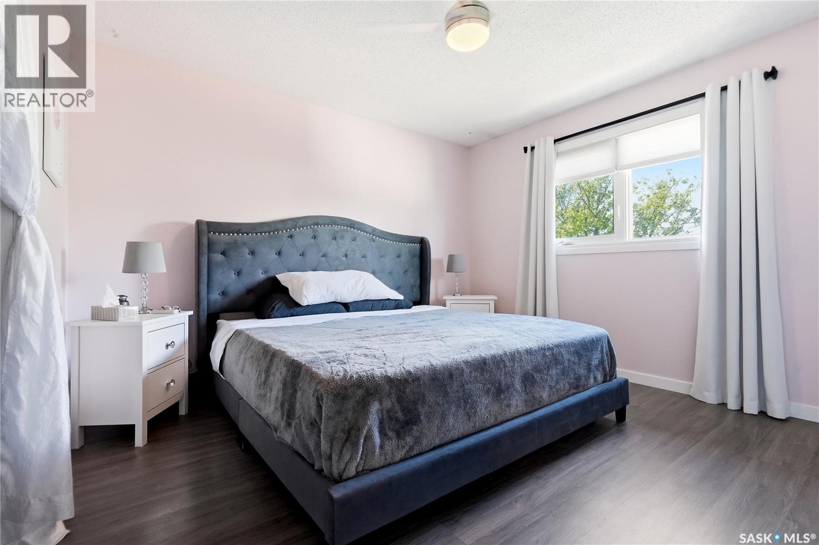 452 Lenore Drive, Saskatoon, SK
